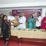 സക്സസ് കേരള എമർജിങ് വുമൺ എന്റർപ്രണർ അവാർഡ് സജിഷ്ണ എസിന്.